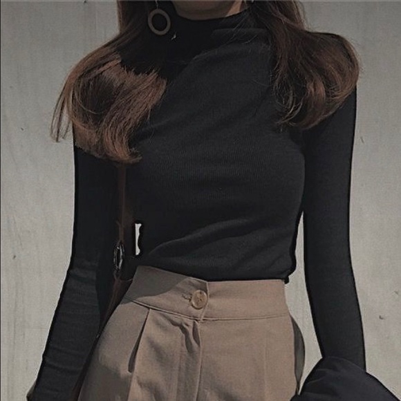 black turtleneck - Picture 2 of 2